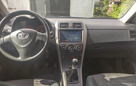 Toyota Corolla, 2009 год, 1 050 000 рублей, 4 фотография