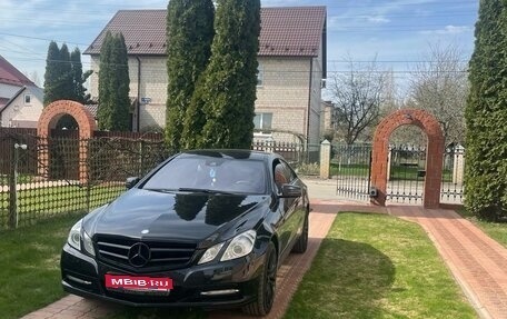 Mercedes-Benz E-Класс, 2011 год, 1 500 000 рублей, 1 фотография