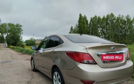 Hyundai Solaris II рестайлинг, 2011 год, 420 000 рублей, 6 фотография