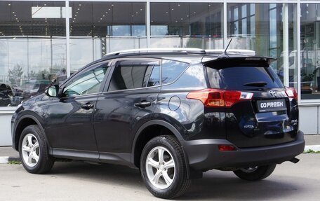 Toyota RAV4, 2014 год, 2 099 000 рублей, 2 фотография