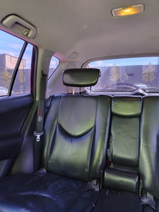 Toyota RAV4 CA30 рестайлинг, 2011 год, 1 300 000 рублей, 10 фотография