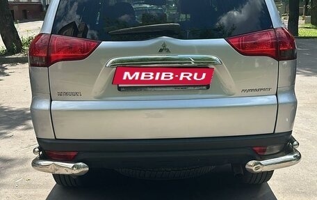 Mitsubishi Pajero Sport II рестайлинг, 2014 год, 2 550 000 рублей, 2 фотография