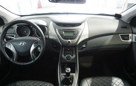 Hyundai Elantra V, 2012 год, 1 020 000 рублей, 14 фотография