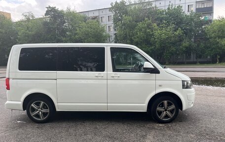 Volkswagen Caravelle T5, 2010 год, 1 770 000 рублей, 7 фотография