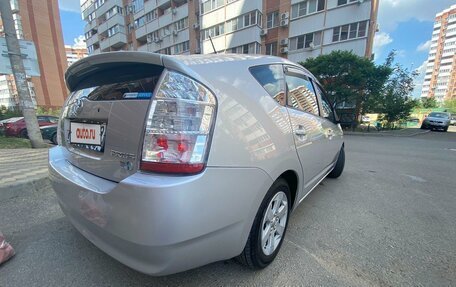 Toyota Prius, 2008 год, 945 000 рублей, 7 фотография