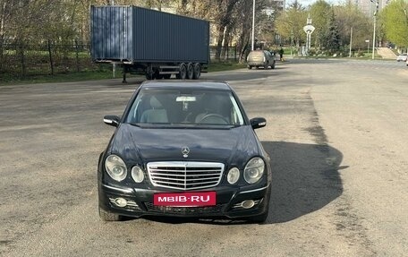 Mercedes-Benz E-Класс, 2002 год, 680 000 рублей, 6 фотография