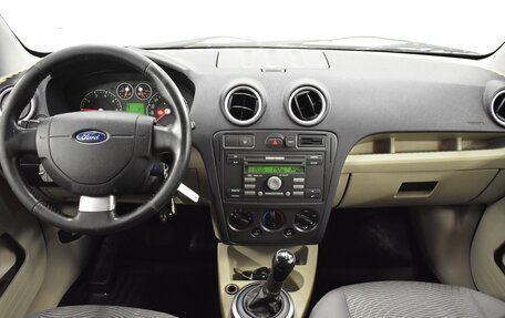 Ford Fusion I, 2006 год, 450 000 рублей, 7 фотография