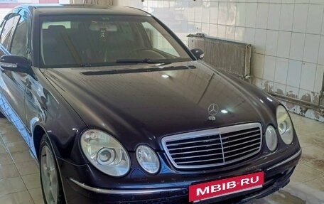 Mercedes-Benz E-Класс, 2003 год, 750 000 рублей, 7 фотография