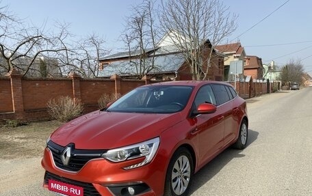 Renault Megane IV, 2017 год, 1 370 000 рублей, 1 фотография