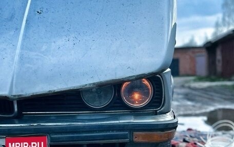 BMW 5 серия, 1984 год, 119 999 рублей, 1 фотография