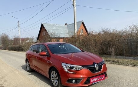 Renault Megane IV, 2017 год, 1 370 000 рублей, 3 фотография