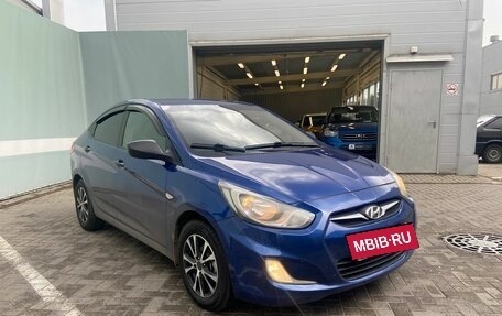 Hyundai Solaris II рестайлинг, 2011 год, 899 000 рублей, 2 фотография