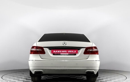 Mercedes-Benz E-Класс, 2011 год, 1 578 456 рублей, 6 фотография