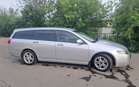 Honda Accord VII рестайлинг, 2003 год, 670 000 рублей, 1 фотография