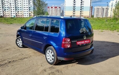 Volkswagen Touran III, 2008 год, 730 000 рублей, 4 фотография