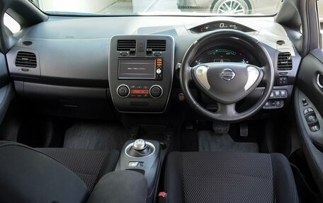 Nissan Leaf I, 2016 год, 1 250 000 рублей, 6 фотография