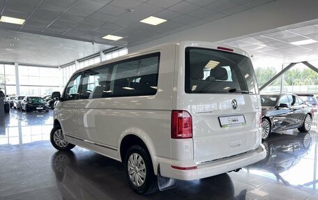 Volkswagen Caravelle T6 рестайлинг, 2018 год, 3 695 000 рублей, 6 фотография