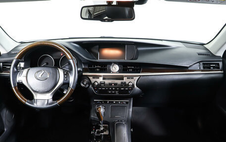 Lexus ES VII, 2014 год, 2 670 000 рублей, 13 фотография