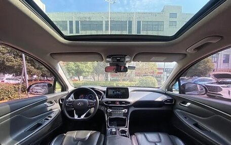 Hyundai Santa Fe IV, 2019 год, 2 600 000 рублей, 6 фотография