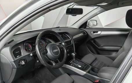 Audi A4, 2012 год, 1 270 700 рублей, 14 фотография
