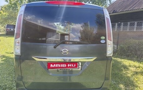 Nissan Serena IV, 2012 год, 1 700 000 рублей, 3 фотография