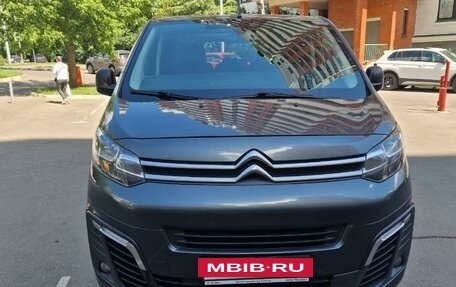 Citroen SpaceTourer I, 2019 год, 3 100 000 рублей, 26 фотография