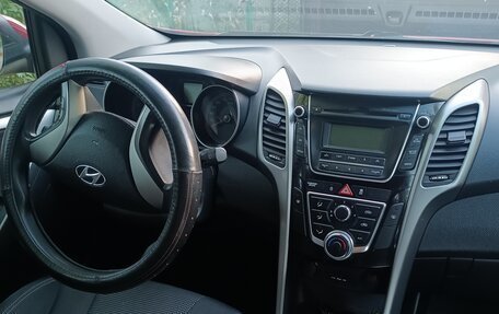 Hyundai i30 II рестайлинг, 2013 год, 1 000 000 рублей, 4 фотография