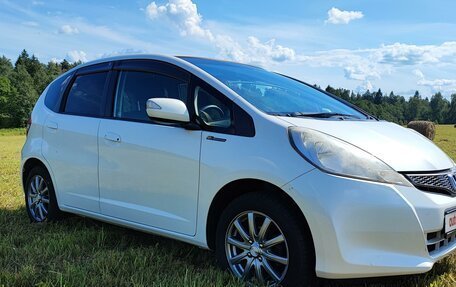 Honda Fit III, 2011 год, 950 000 рублей, 2 фотография