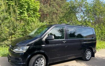 Volkswagen Multivan T6 рестайлинг, 2018 год, 4 050 000 рублей, 1 фотография
