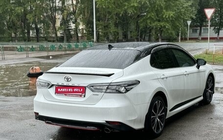 Toyota Camry, 2020 год, 3 650 000 рублей, 6 фотография