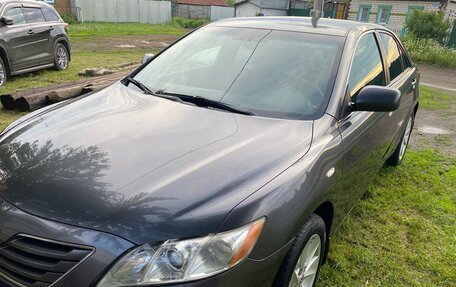 Toyota Camry, 2007 год, 1 400 000 рублей, 8 фотография