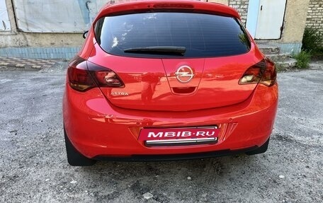 Opel Astra J, 2012 год, 1 140 000 рублей, 4 фотография