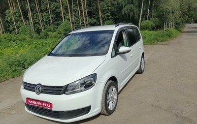 Volkswagen Touran III, 2014 год, 830 000 рублей, 1 фотография