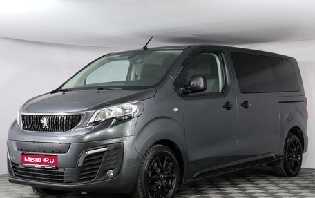 Peugeot Traveller I, 2018 год, 2 850 000 рублей, 1 фотография