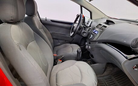 Chevrolet Spark III, 2013 год, 729 000 рублей, 6 фотография