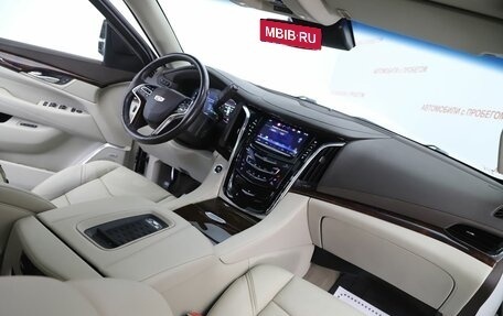 Cadillac Escalade IV, 2016 год, 3 999 000 рублей, 5 фотография