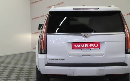 Cadillac Escalade IV, 2016 год, 3 999 000 рублей, 30 фотография