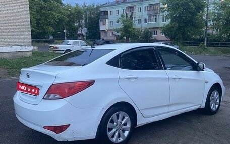 Hyundai Solaris II рестайлинг, 2012 год, 510 000 рублей, 3 фотография