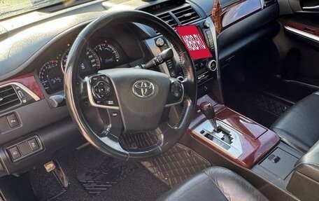 Toyota Camry, 2013 год, 2 050 000 рублей, 8 фотография