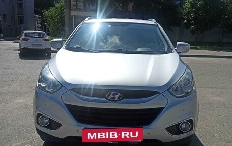 Hyundai ix35 I рестайлинг, 2013 год, 1 615 000 рублей, 2 фотография