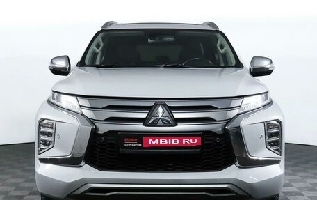 Mitsubishi Pajero Sport III рестайлинг, 2020 год, 4 448 000 рублей, 2 фотография