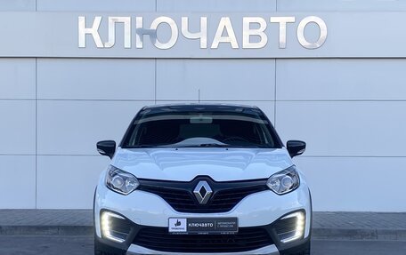 Renault Kaptur I рестайлинг, 2019 год, 1 900 000 рублей, 2 фотография