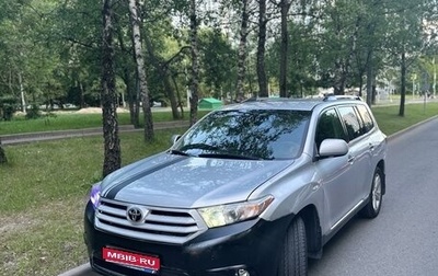 Toyota Highlander III, 2011 год, 1 750 000 рублей, 1 фотография