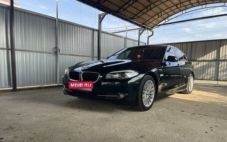 BMW 5 серия, 2010 год, 1 900 000 рублей, 3 фотография