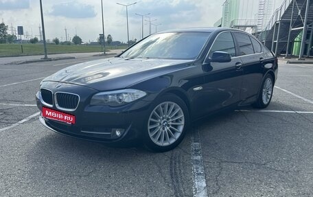 BMW 5 серия, 2010 год, 1 900 000 рублей, 14 фотография