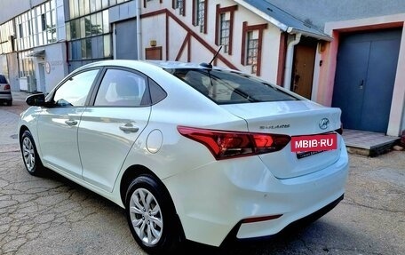 Hyundai Solaris II рестайлинг, 2018 год, 1 370 000 рублей, 14 фотография