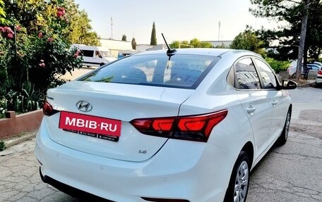 Hyundai Solaris II рестайлинг, 2018 год, 1 370 000 рублей, 12 фотография