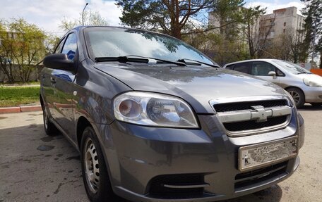 Chevrolet Aveo III, 2011 год, 495 000 рублей, 3 фотография