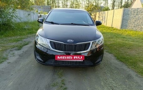 KIA Rio III рестайлинг, 2015 год, 670 000 рублей, 3 фотография