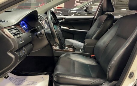 Toyota Camry, 2017 год, 2 497 000 рублей, 8 фотография